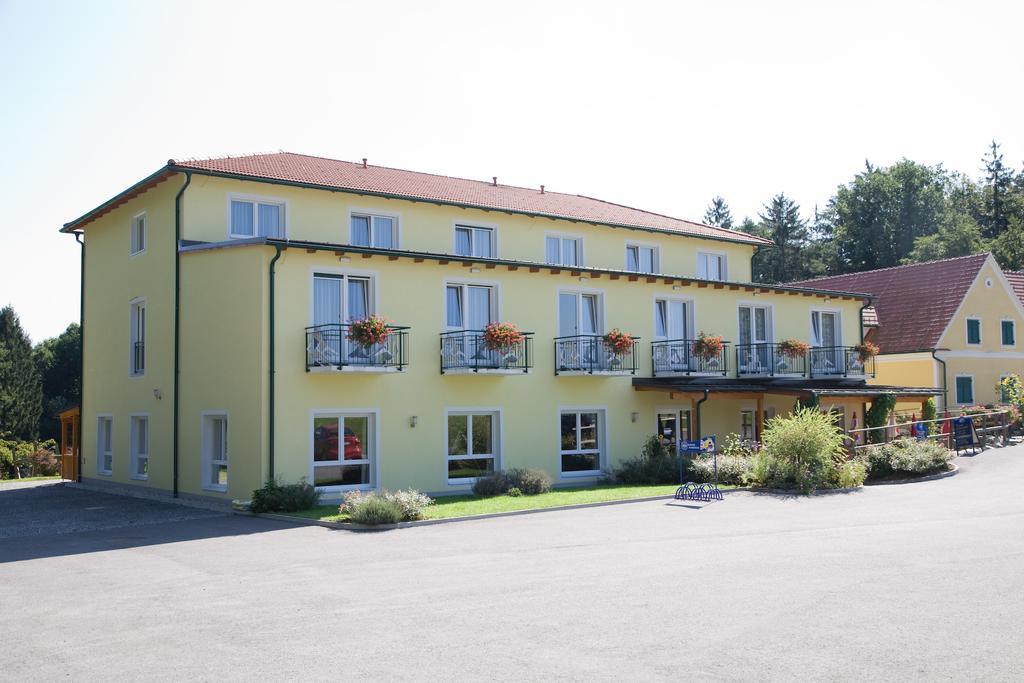 Hotel Bad Blumauerhof Exterior foto