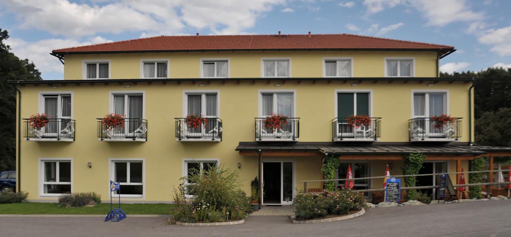 Hotel Bad Blumauerhof Exterior foto